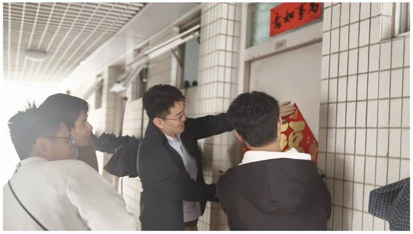 8aa672f212a93b9d9b6e7658da91c5d 8aa672f212a93b9d9b6e7658da91c5d